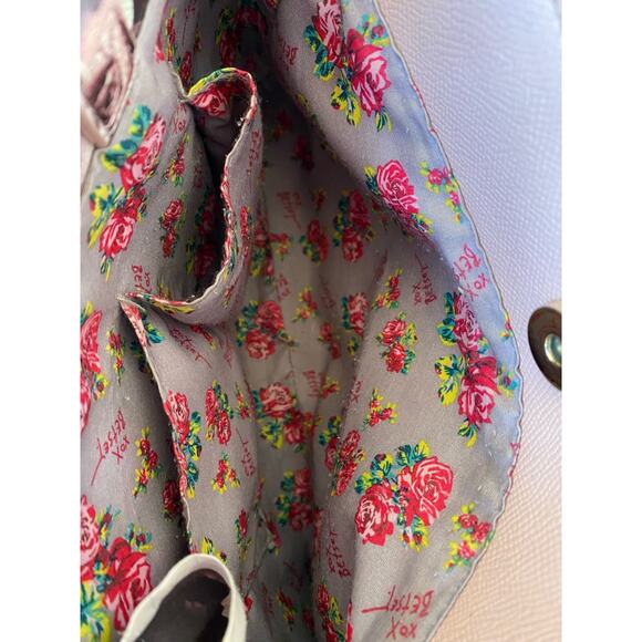 Vintage Y2K Pink Betsey Johnson XOGIGI  Purse Handbag with  Pink Floral Scarf - Picture 10 of 10